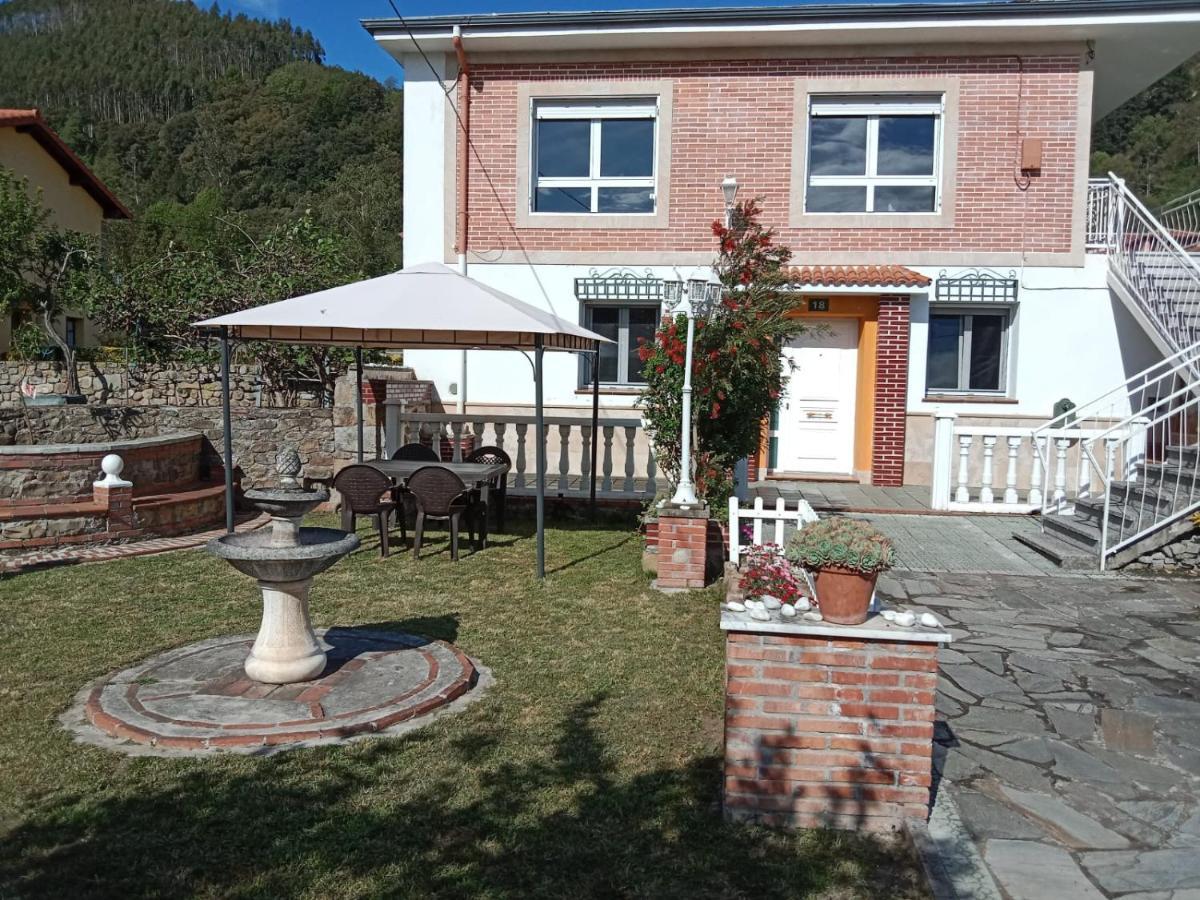 Vivienda Turistica Volvere Santiurde de Toranzo Exteriör bild