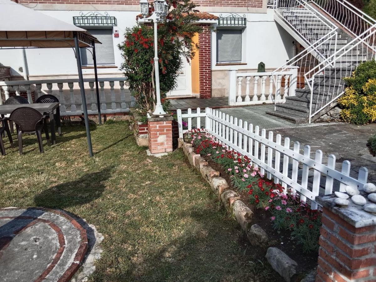 Vivienda Turistica Volvere Santiurde de Toranzo Exteriör bild